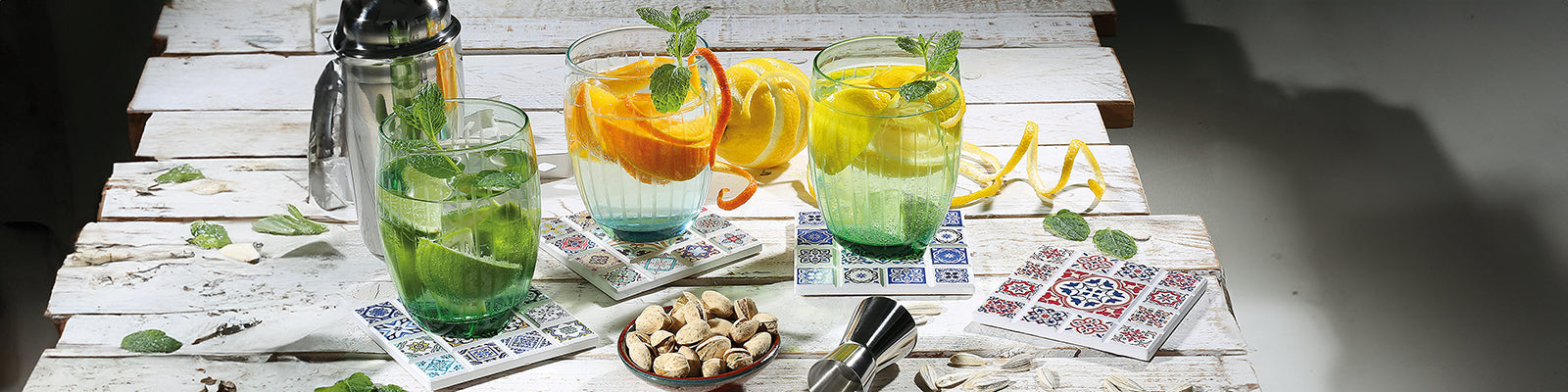 Suporturi pentru pahare