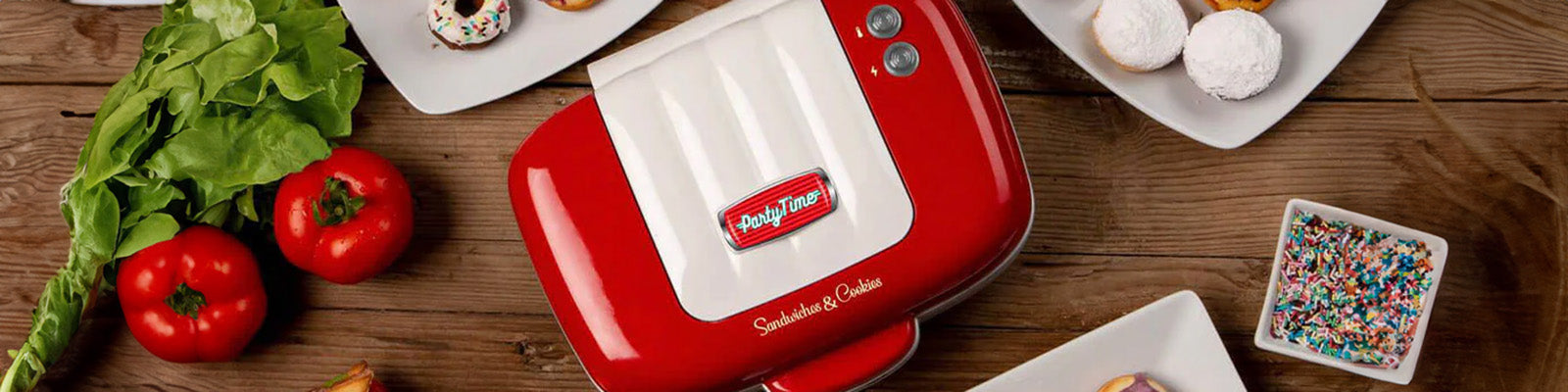 Sandwich makers
