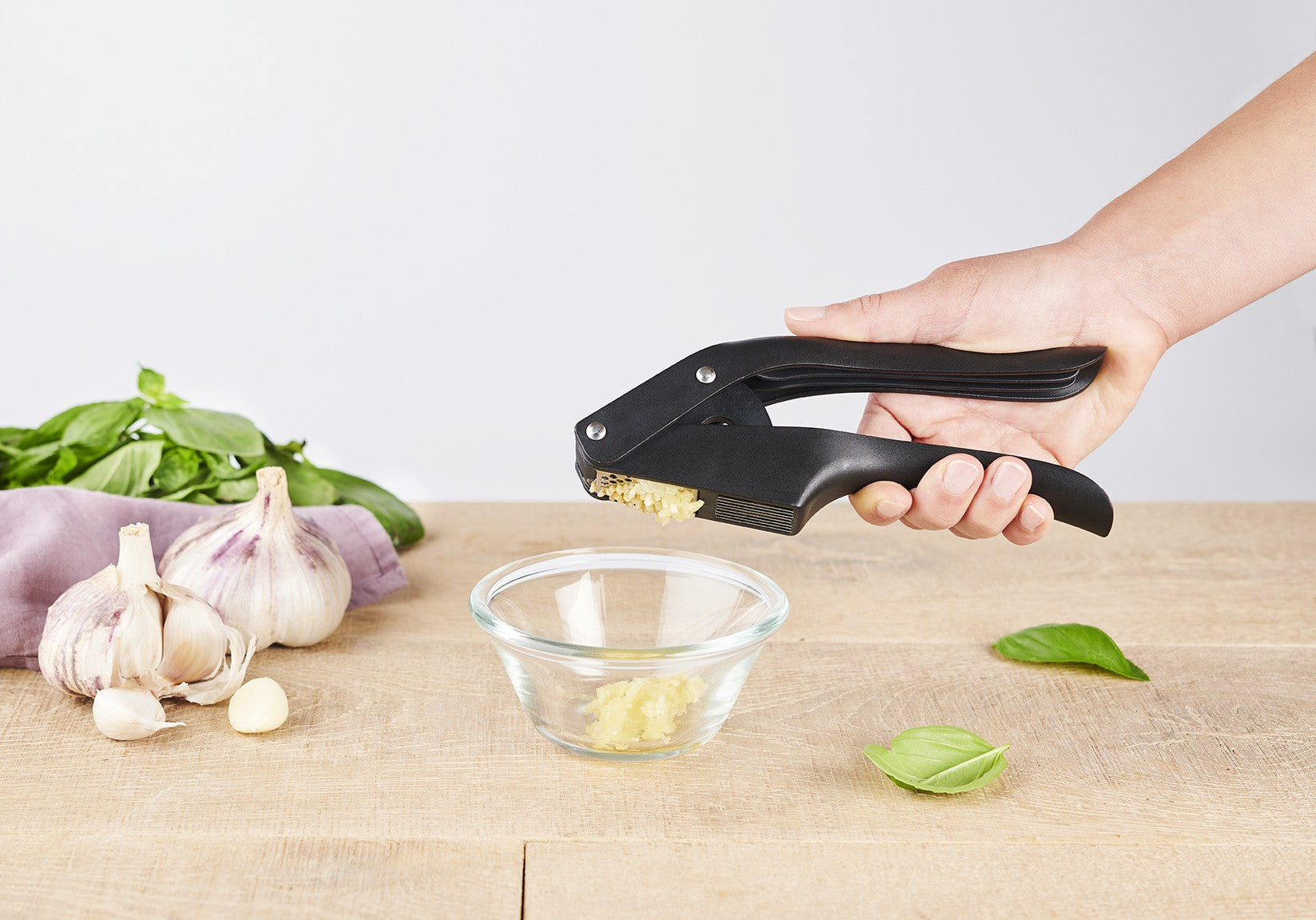 Presa si feliator usturoi - MASTRAD - Image 3