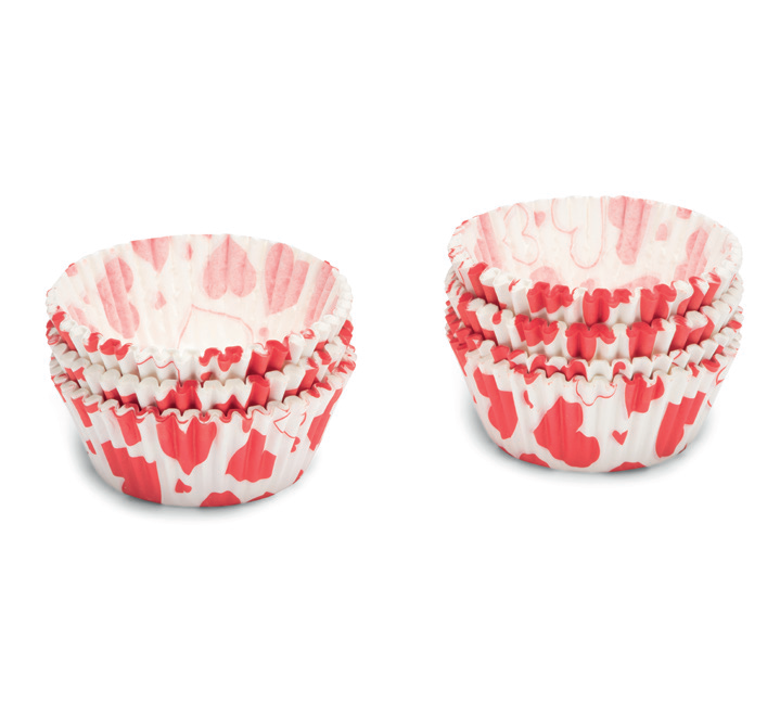 Set 200 hartii de copt pentru briose, 5 cm, cu inimioare rosii - PATISSE