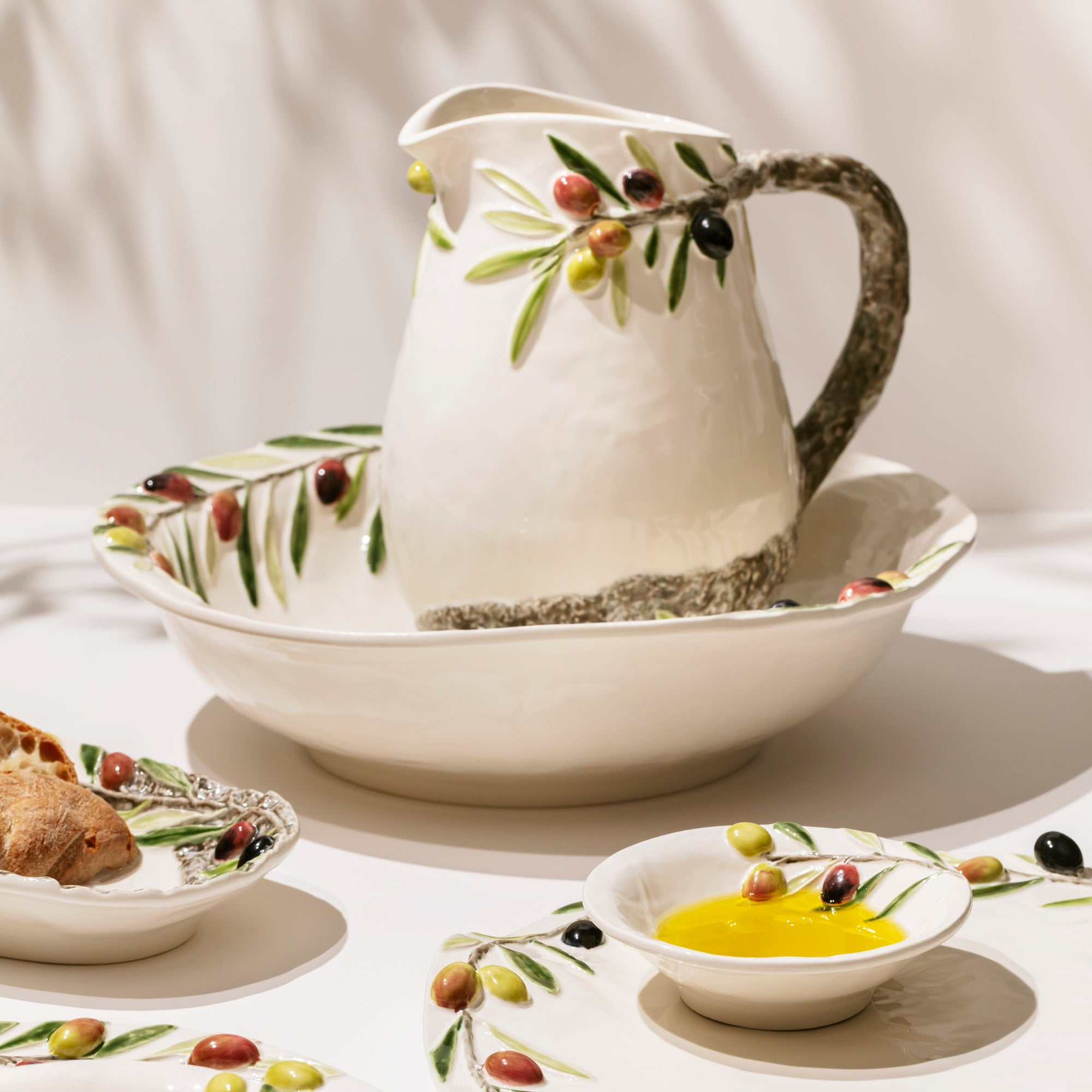 Bol pentru salata, 33.5 cm, Olives - BORDALLO PINHEIRO - Image 1