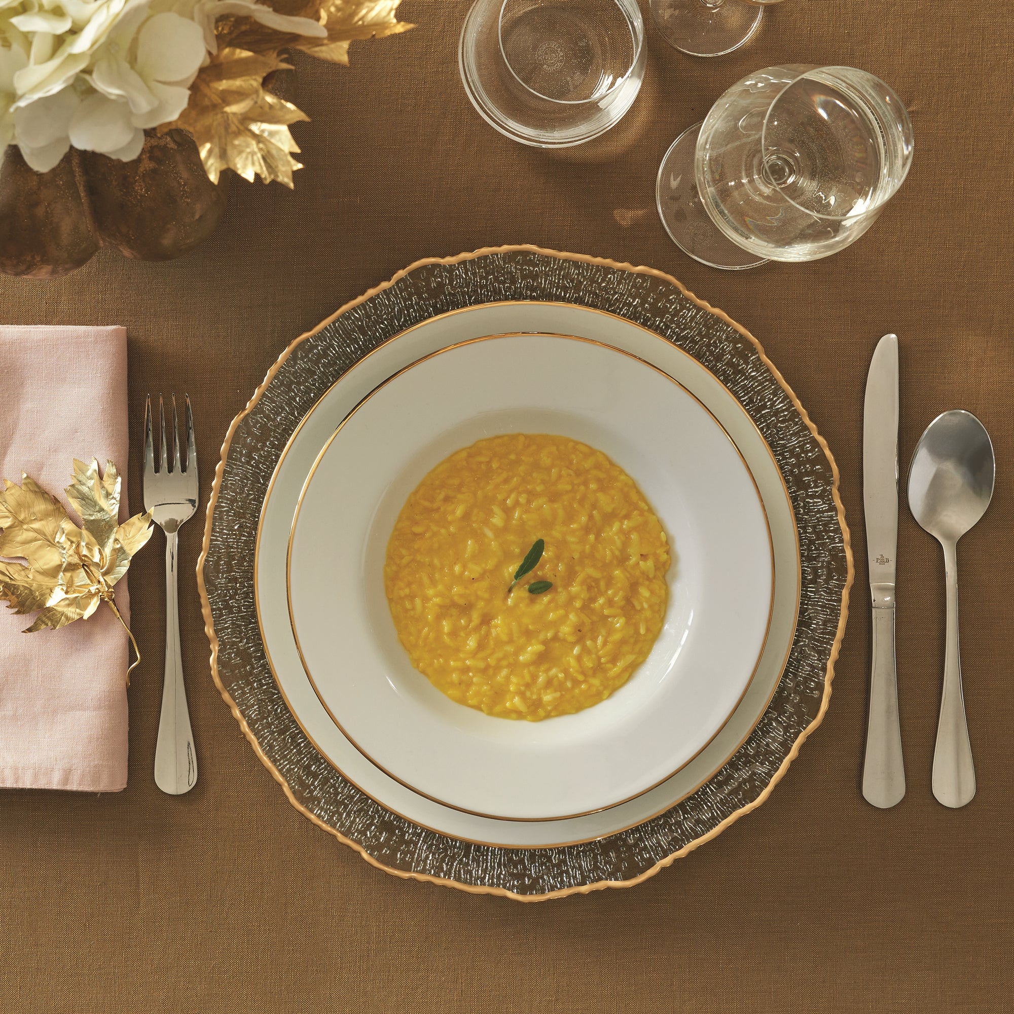 Farfurie de prezentare din sticla, 33 cm, Maesta - LA PORCELLANA BIANCA