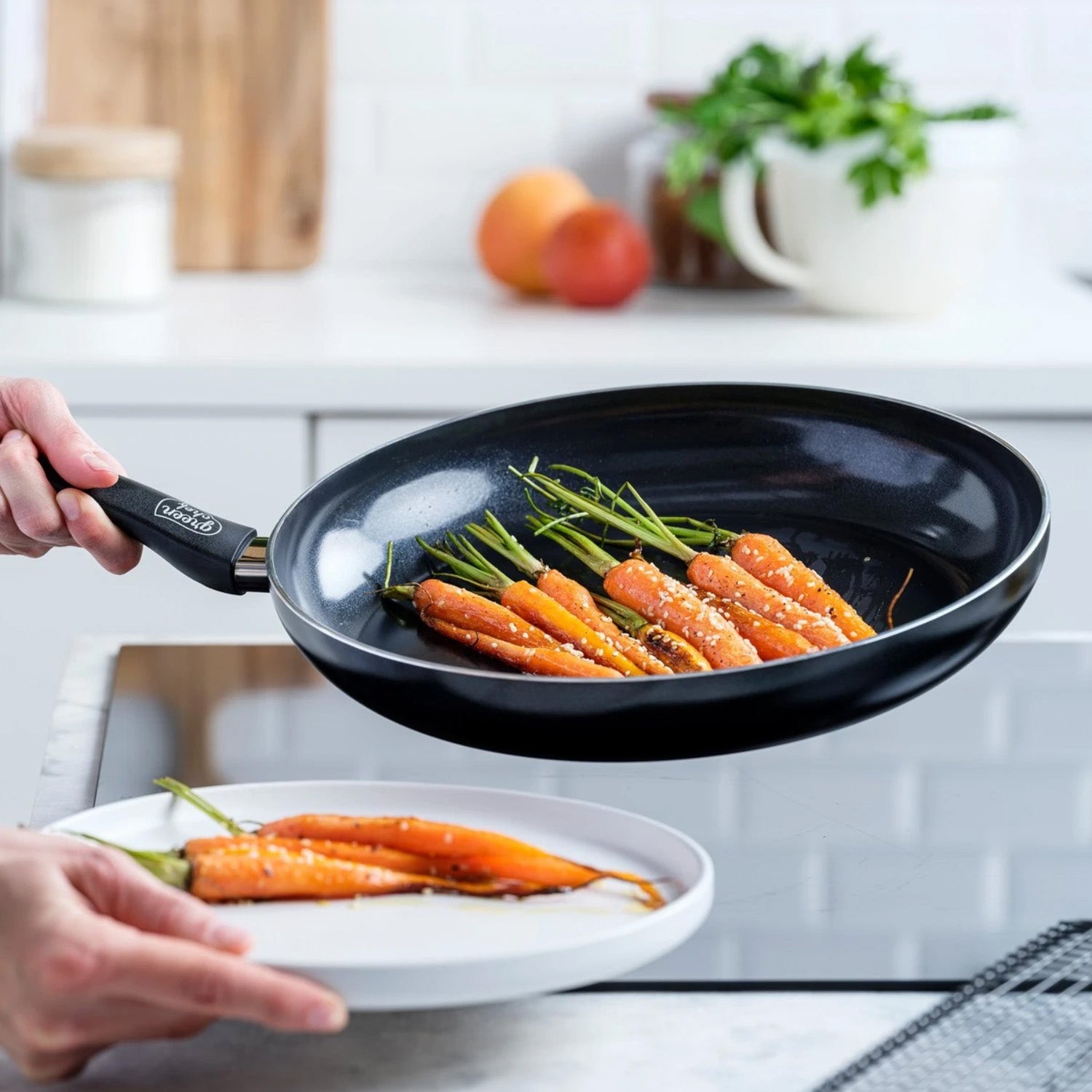 Set 2 tigai ceramice antiaderente Chef Prime, 20/28 cm - GREENPAN