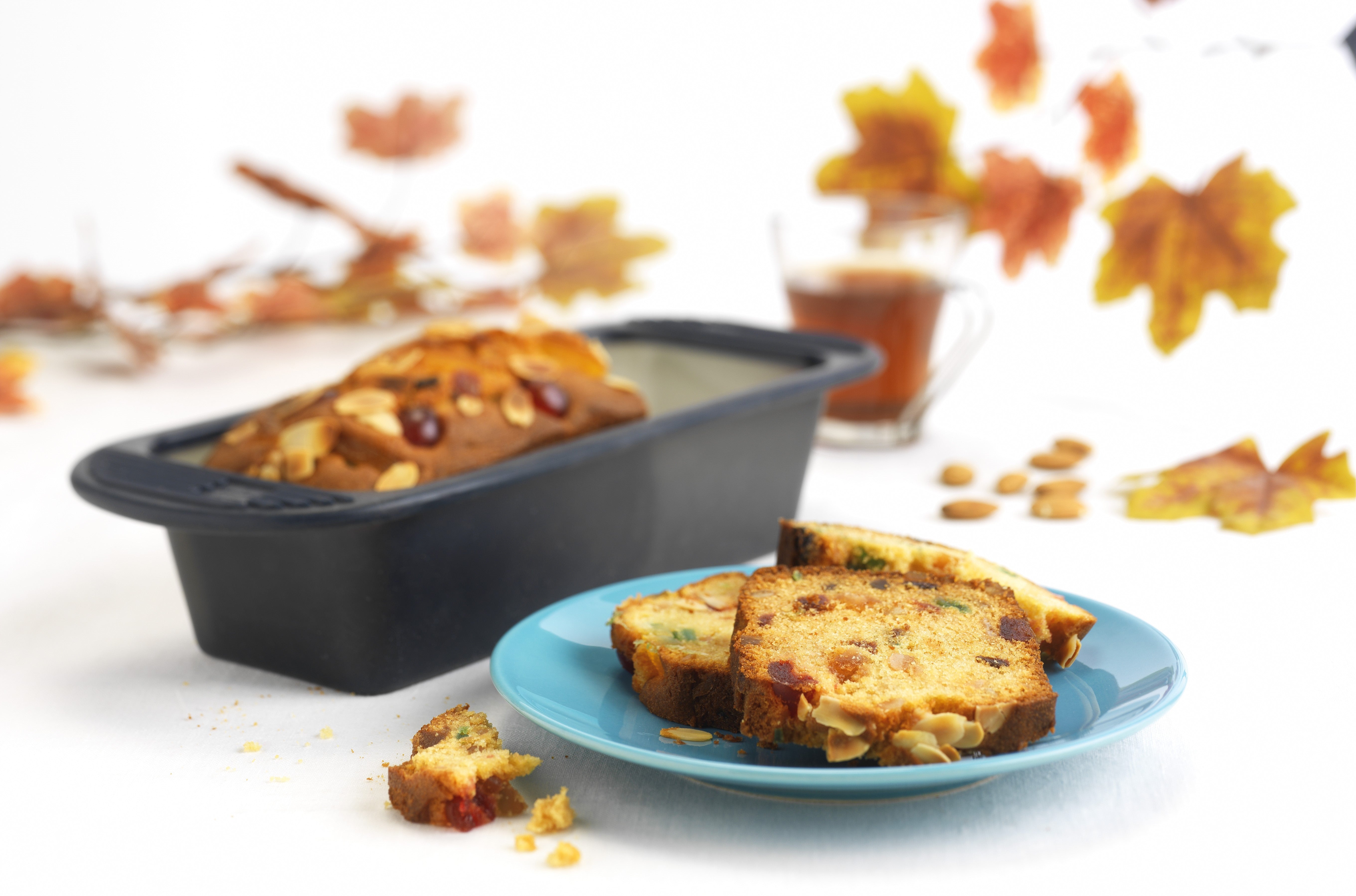 Tava pentru copt paine sau chec, silicon - MASTRAD - Image 1