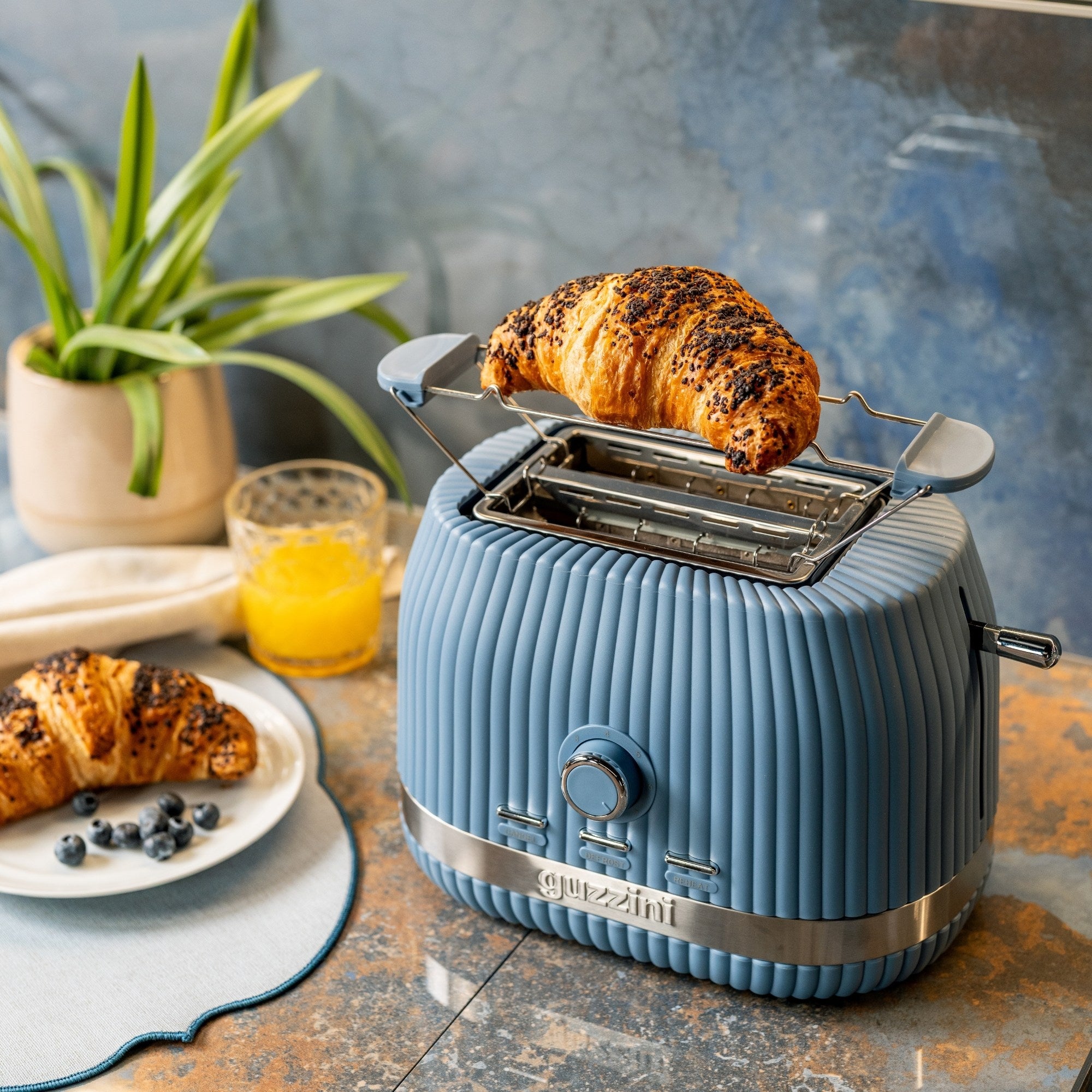 Toaster cu clesti, pentru 2 felii de paine, albastru, Sous Chef - GUZZINI