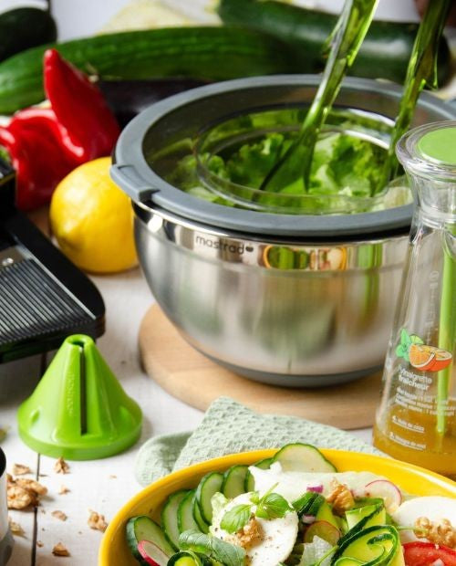 Bol pentru mixare, din otel inoxidabil, cu capac, 24 cm - MASTRAD - Image 1